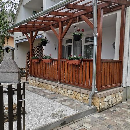 Villa Edina-Haz Balatonboglár Exterior foto